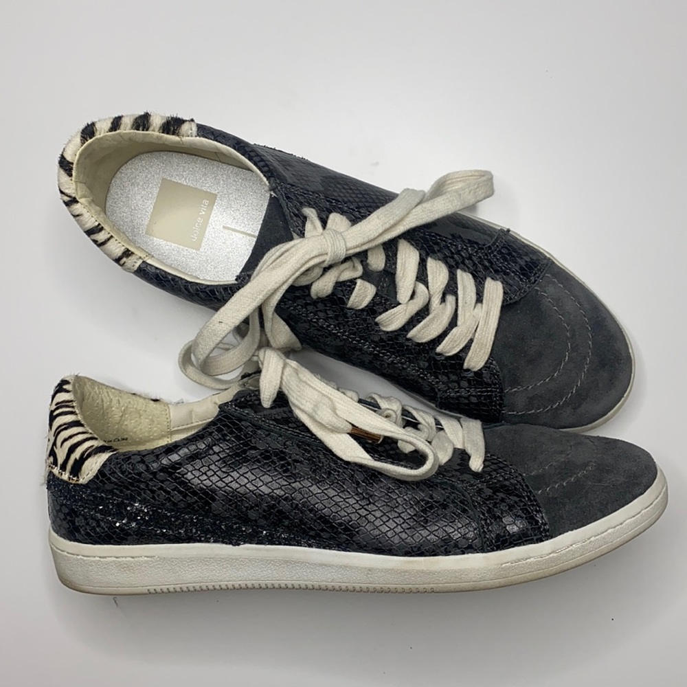 👟 DOLCE VITA  Black Snake Skin/ Zebra Sneakers 👟